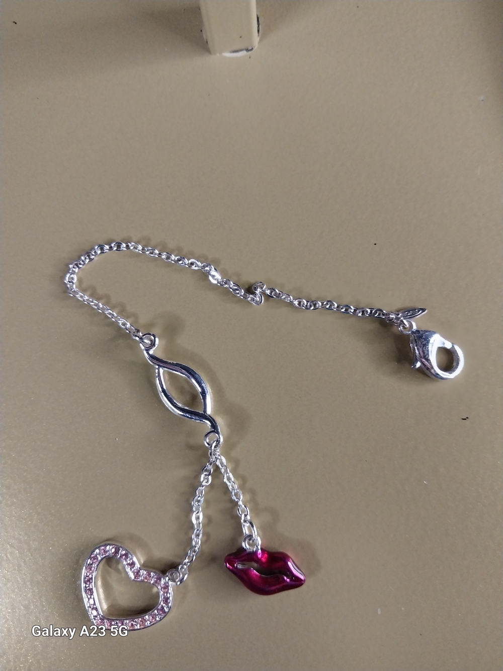 Vintage Avon Silver Tone Heart W/Rhinestones/Pink Lip Charm Women Jewelry/Bags